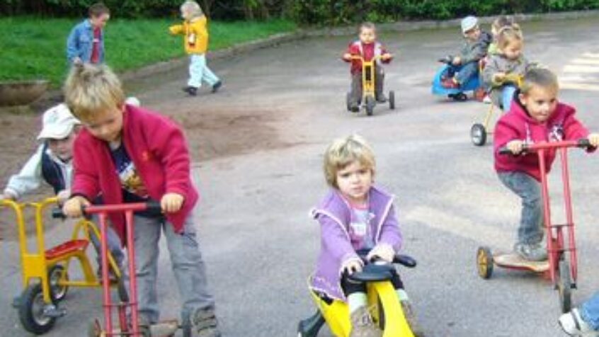 Bruxelles: la course aux places en maternelle