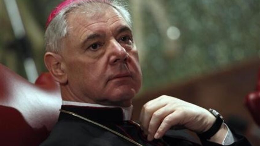Rome rappelle sa position sur les divorcés remariés