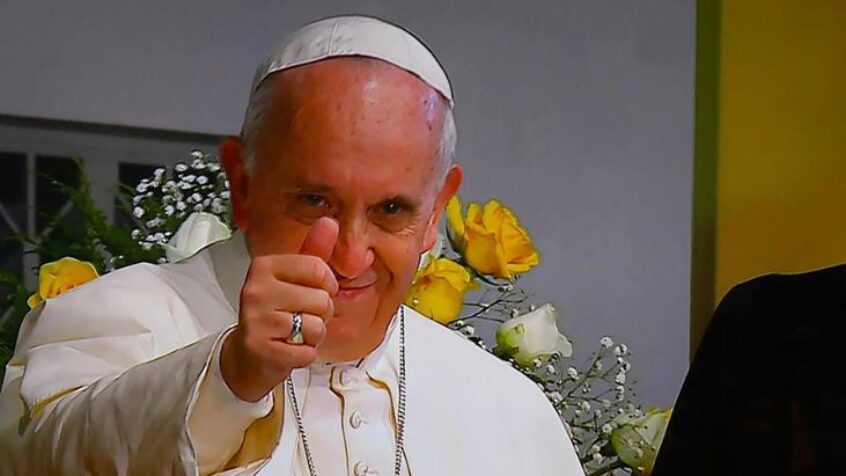 Le pape François bientôt sur Facebook ?