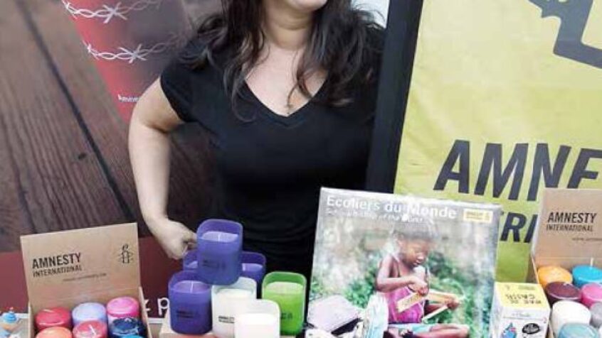 Des citoyens « ordinaires » pour vendre des bougies extraordinaires