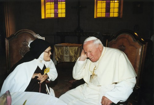Jean-Paul II et soeur Lucie