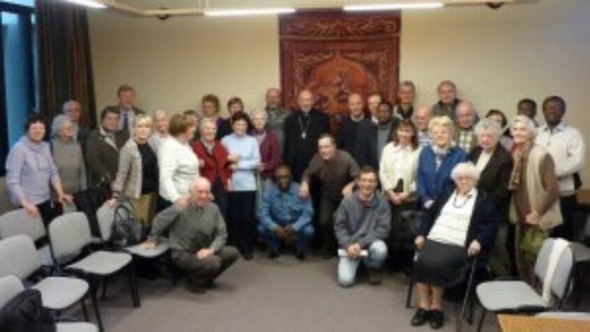 Brabant wallon : Mgr Léonard rencontre les visiteurs de malades