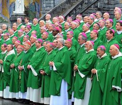 Conférence des évêques de France : les grands thèmes abordés à Lourdes