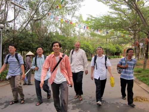 Frédéric Rossignol, missionnaire belge au Vietnam avec les postulants
