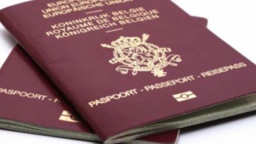 Forte baisse des demandes de naturalisation