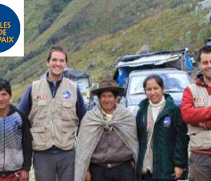 Iles de Paix : deux jeunes Belges remontent la Cordillère des Andes à vélo