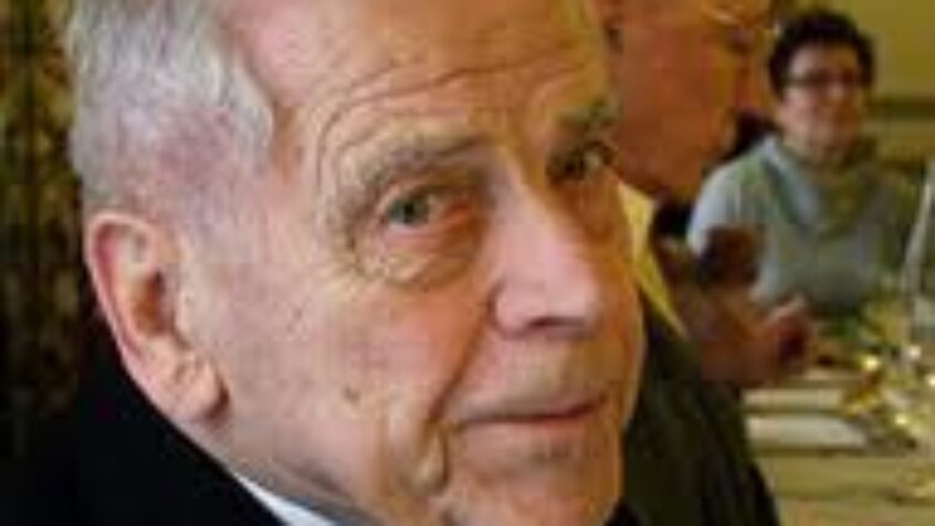 Père Gustave Martelet sj est décédé