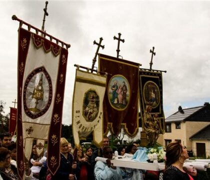 600 ans de procession du Saint-Sang à Bois-Seigneur-Isaac