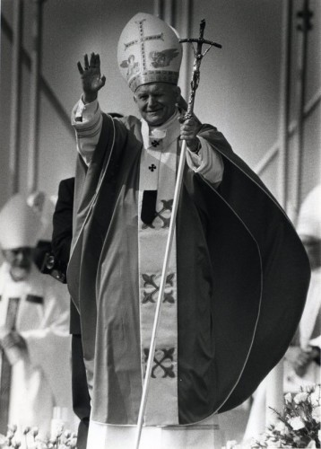 Jean-Paul_II_scan868