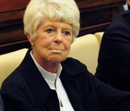 Une femme présidente de l’Académie pontificale des Sciences