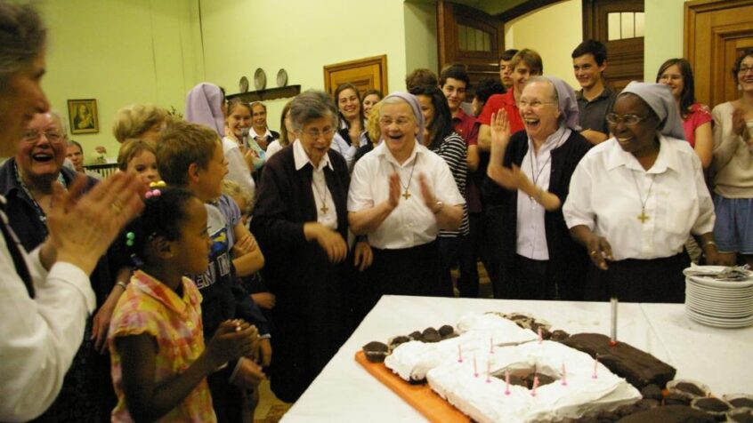 Tournai : à pied pour fêter dix ans de présence religieuse