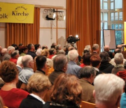 Excommunication de deux catholiques d&rsquo;un mouvement réformiste