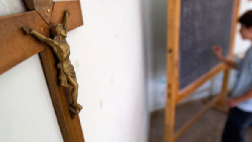 La position des partis politiques sur l&rsquo;avenir des cours de religion