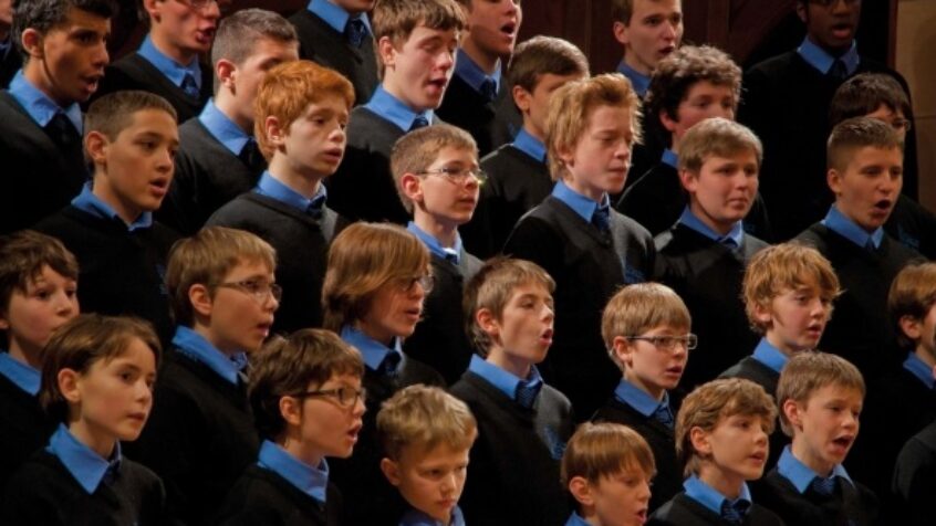 Les Petits chanteurs de Colmar à la recherche d&rsquo;une église…