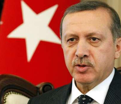 François place Ankara devant ses responsabilités