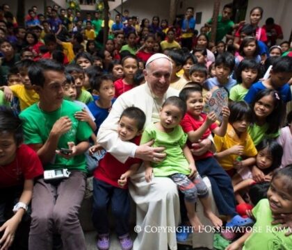 Le pape achève son voyage aux Philippines