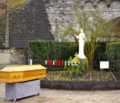 A Beauraing, la foule a dit à-Dieu à Gilberte Degeimbre