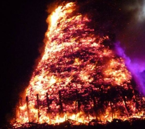 grand feu bouge
