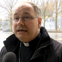 Mgr Nault, évêque de Digne, interviewé par KTO après le crash