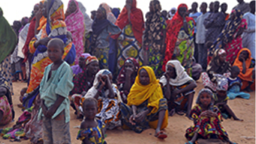 François manifeste sa proximité aux populations du Nigeria