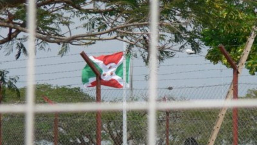 Burundi: le pouvoir vacille