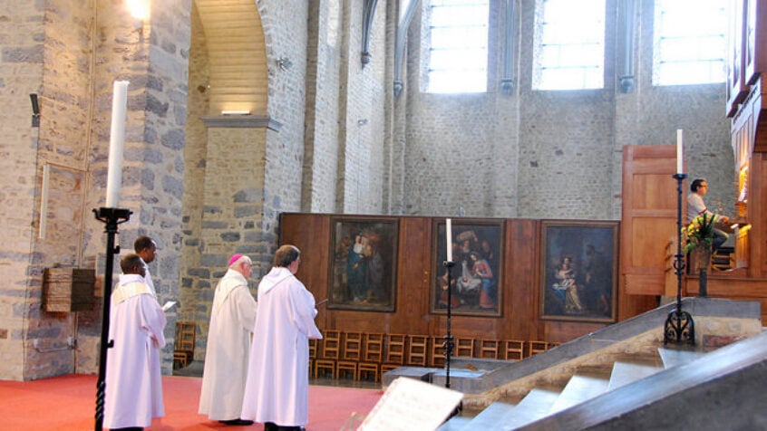 Nivelles : le grand orgue de la collégiale est béni !