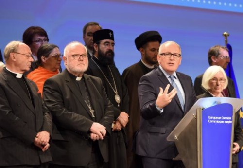 Le vice-Président de la Commission Frans Timmermans et le cardinal Marx
