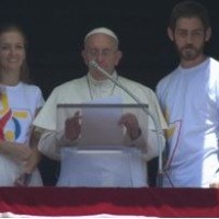150726 pape Francois et jeunes