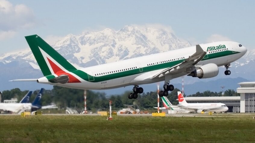 L&rsquo;avion papal a décollé pour Quito