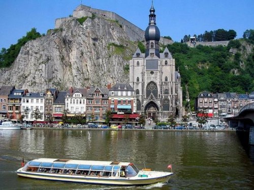 Dinant Collégiale