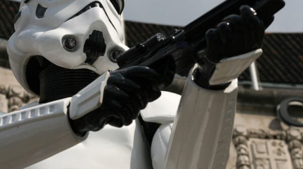 Un millier de scientifiques mettent en garde contre les robots-tueurs