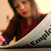 ARBEIT ARBEITSLOS ARBEITSLOSIGKEIT STELLENSUCHE STELLENANZEIGER