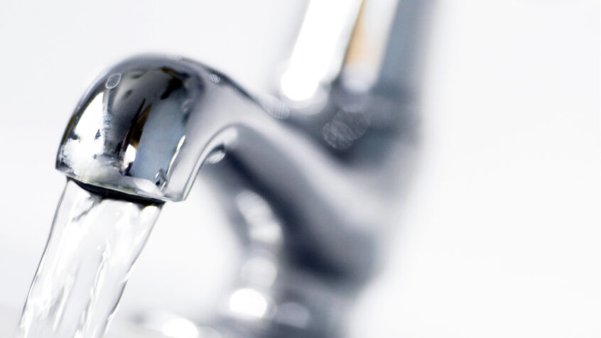 Précarité : Quand l&rsquo;eau devient inabordable…