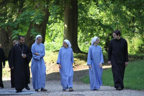 jeunes religieux