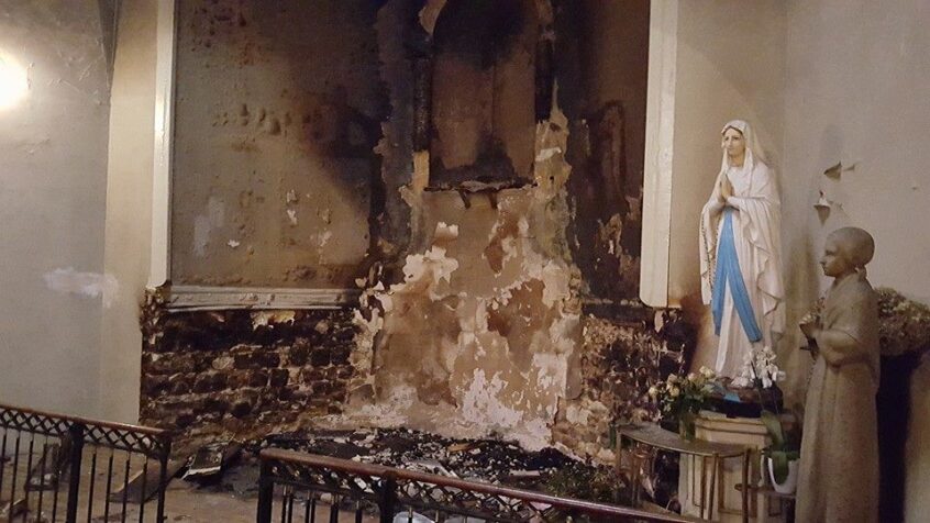 «Porter atteinte à une église, c&rsquo;est aussi s&rsquo;attaquer à l&rsquo;art et à l&rsquo;histoire»