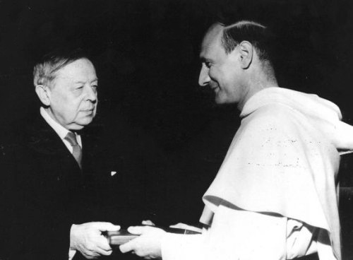 P. Dominique_Pire_1958_nobel