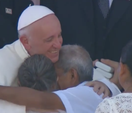 Au Chiapas, François défend la famille