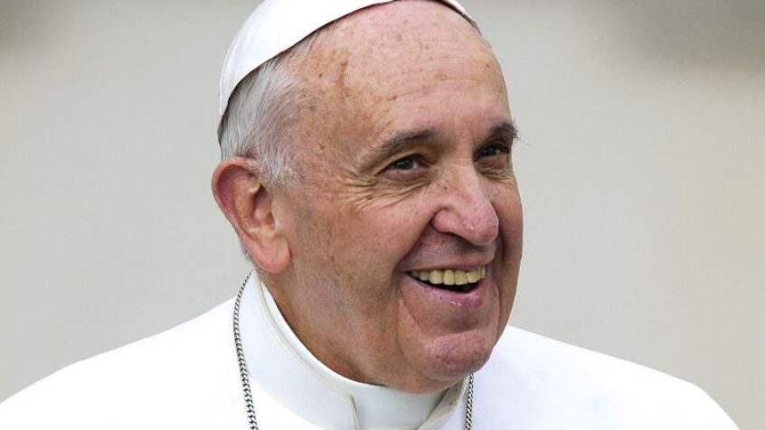 La prière du pape pour les jeunes et le synode