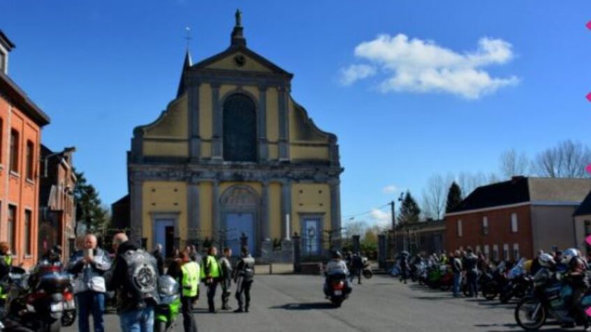 Les Motards accueillis à Tongre-Notre-Dame   