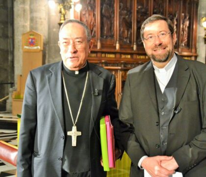 24 mai 2016 : conférence de presse avec le cardinal Oscar Rodriguez Maradiaga