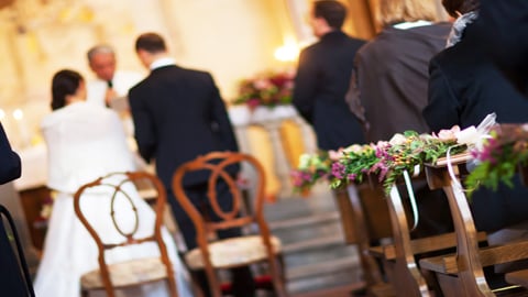 chiusa addobbata per matrimonio