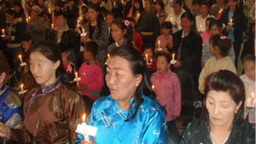 Mongolie: l&rsquo;Eglise ordonnera cet été son premier prêtre