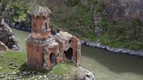 20110419_Monastery_of_Hripsimian_Virgins_Ani_Turkey-800x450