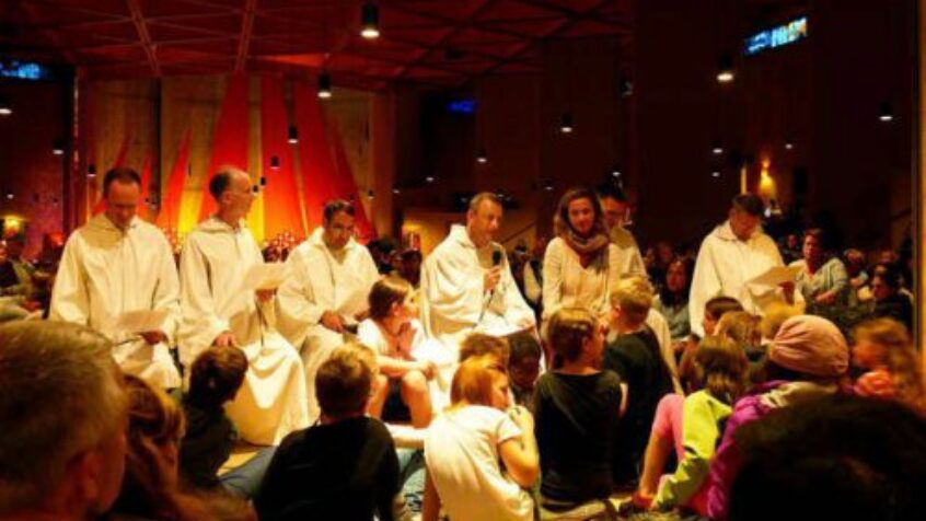 Rencontre de Taizé: le pape appelle les jeunes à être « prêts à de nouveaux départs »