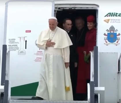 Le pape est arrivé à Cracovie