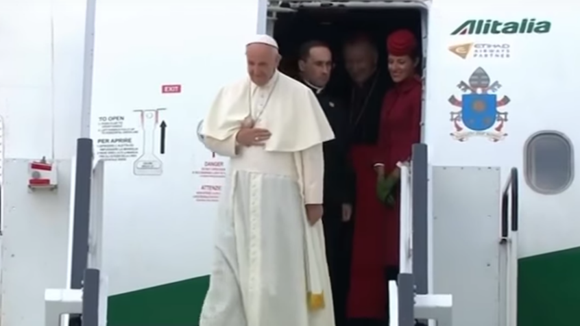 Le pape est arrivé à Cracovie