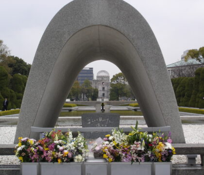Japon : 71 ans après les bombes atomiques, la paix en question