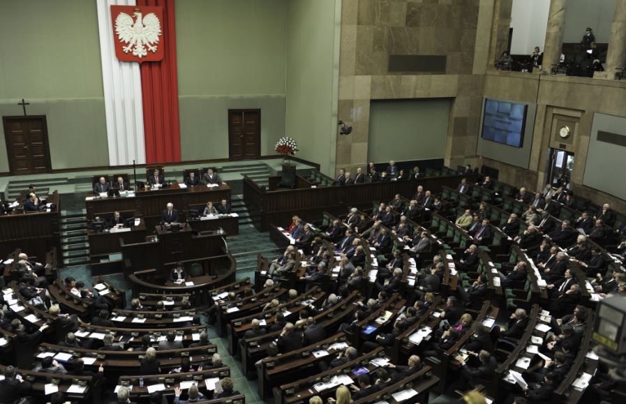 pologne-parlement