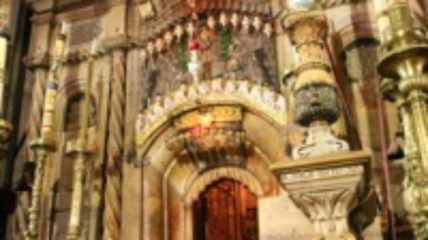 Terre sainte : Le président palestinien soutient la restauration du Saint Sépulcre