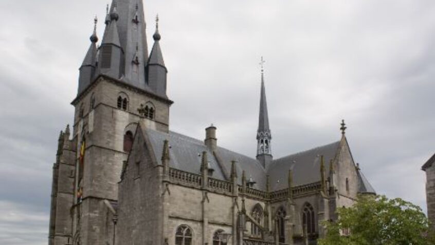 Messe télévisée : les caméras s&rsquo;installent à la basilique de Walcourt